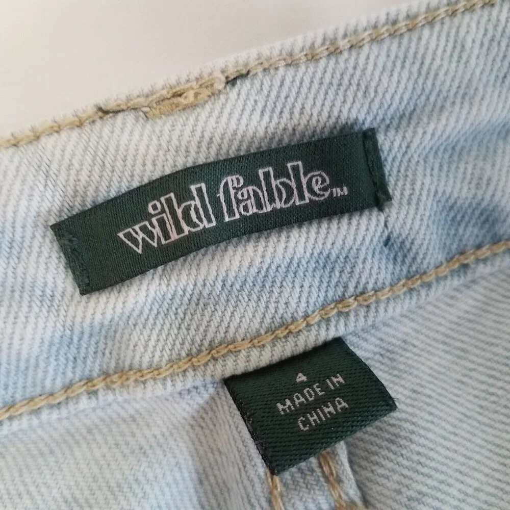 Super High Rise Curvy Tapered Ankle Jeans SIZE 4 Ultra Light Wash READ Wild Fabl